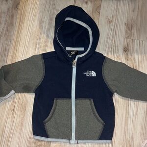 6-12m The North Face Kids' Hoodie in Navy and grey